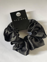 Hair scrunchie Black